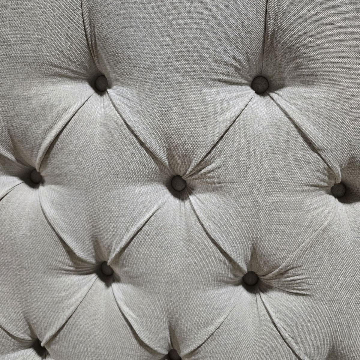 Hugh King Linen Upholstered Platform Bed
